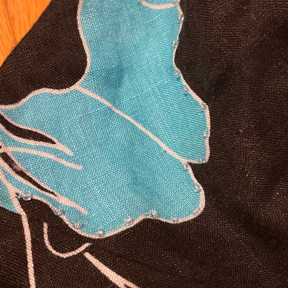 John Paul Richard Linen Blue and Black Floral Skirt - Picture 10 of 10